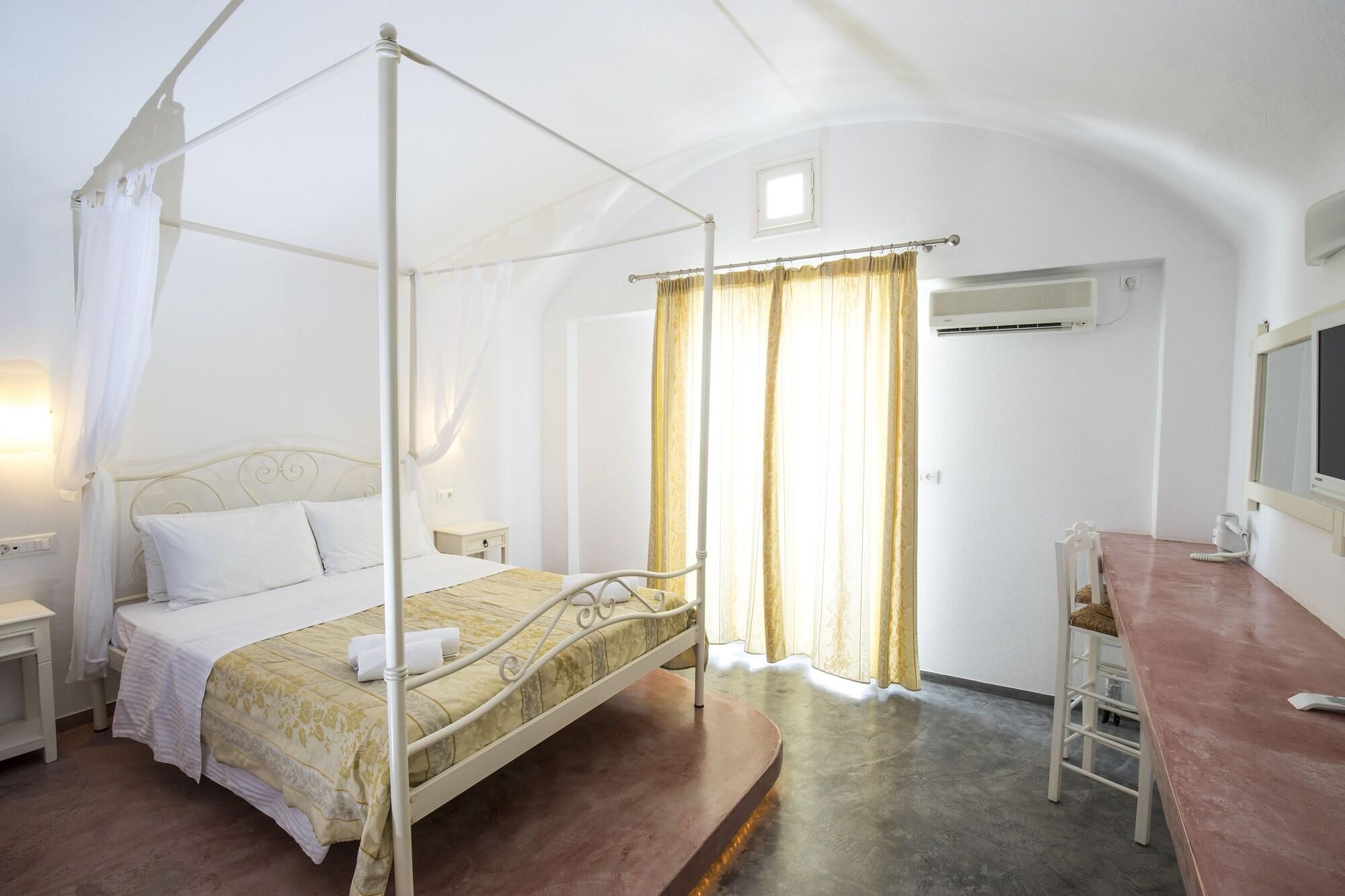 Sea View Beach Hotel (Adults Only) Perivolos  Bagian luar foto