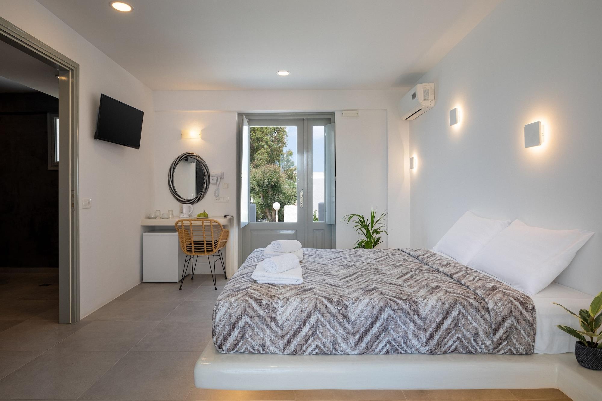 Sea View Beach Hotel (Adults Only) Perivolos  Bagian luar foto