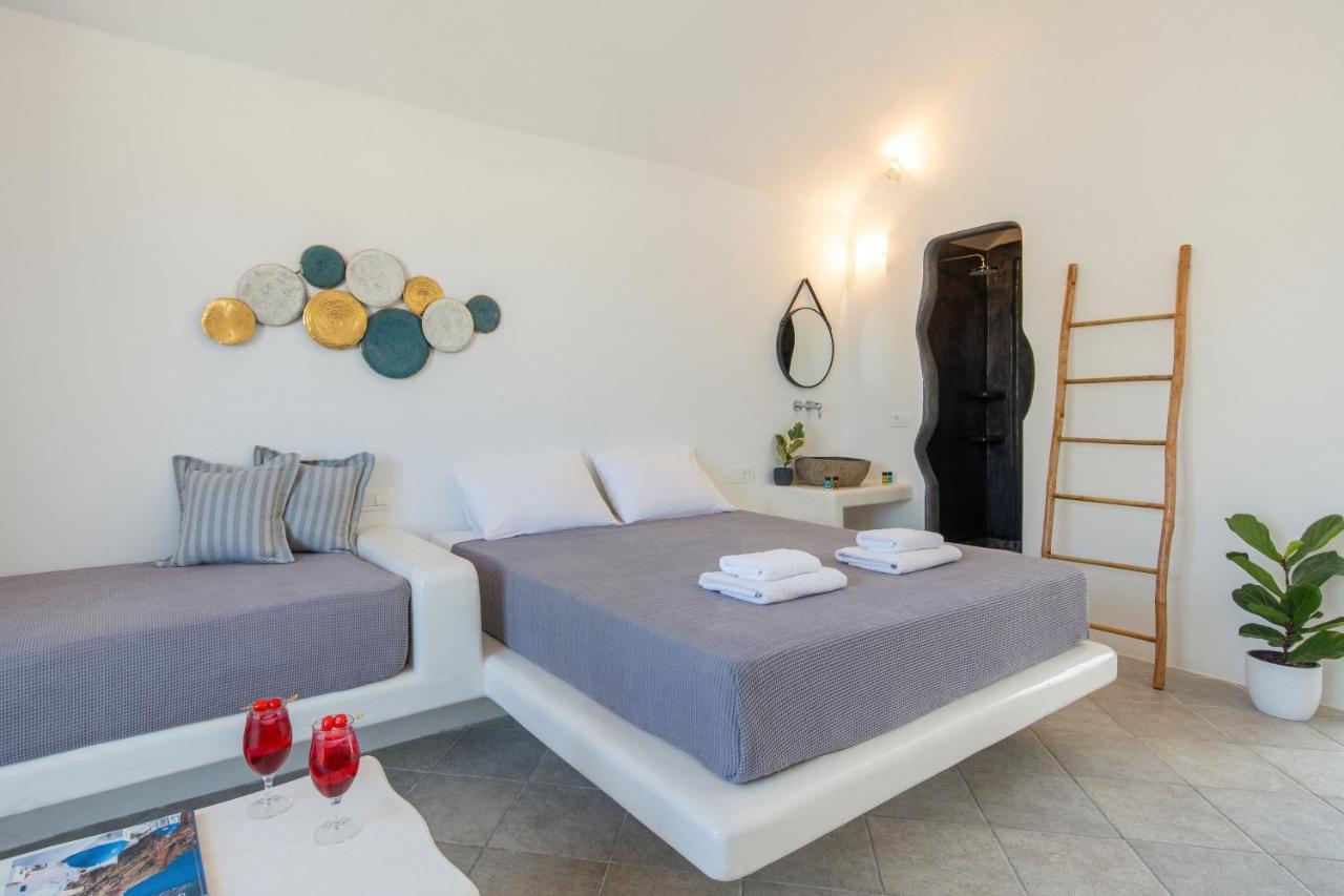 Sea View Beach Hotel (Adults Only) Perivolos  Bagian luar foto