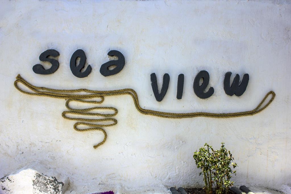 Sea View Beach Hotel (Adults Only) Perivolos  Bagian luar foto